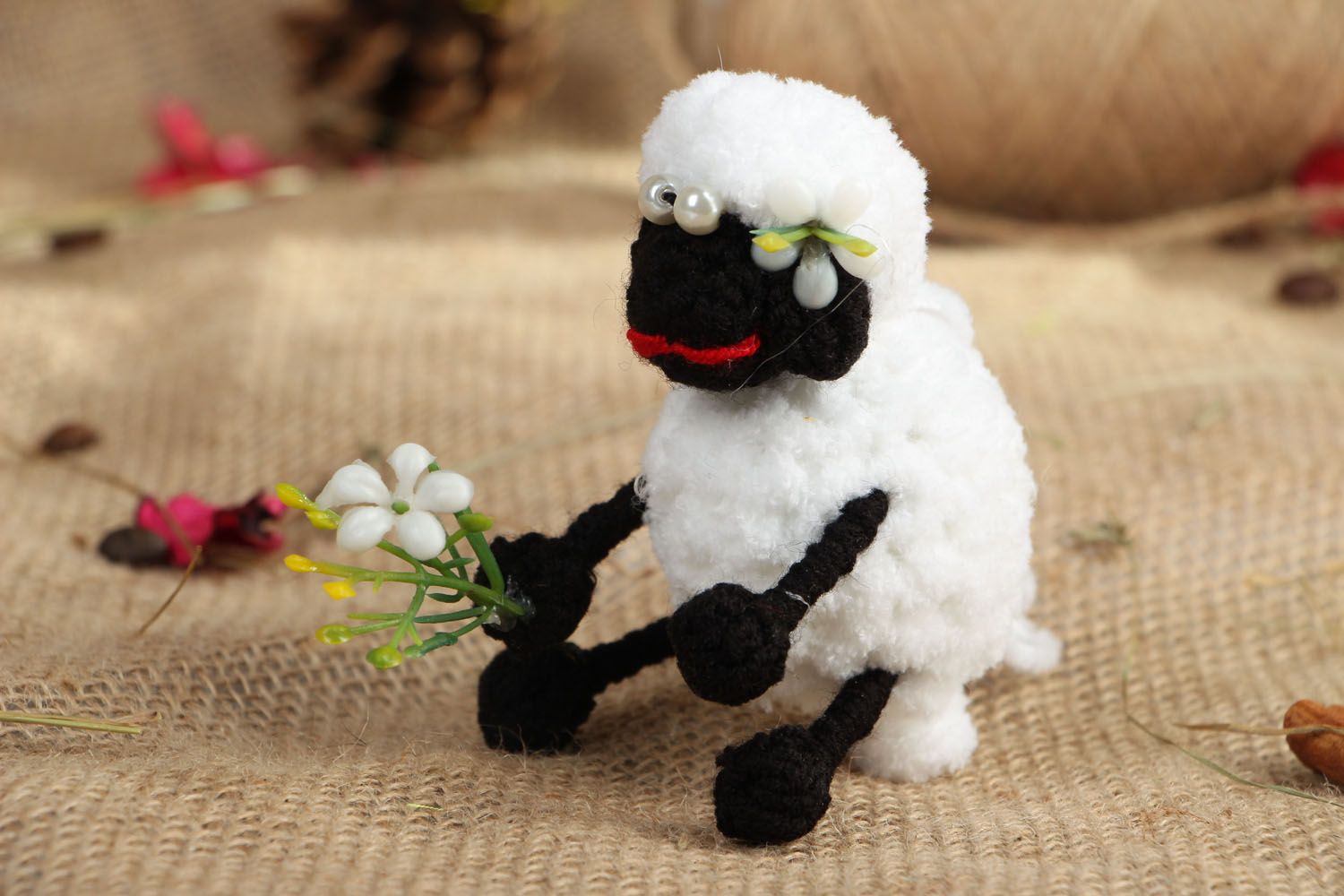 Poupée tricotée mouton faite main photo 5
