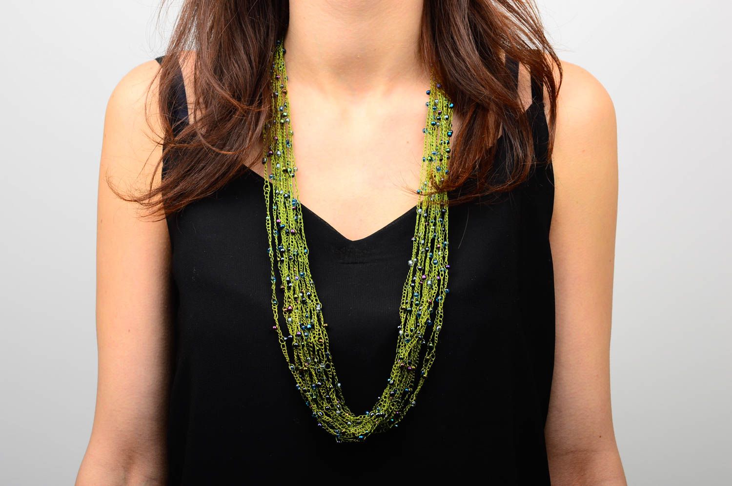 Колье из бисера украшение ручной работы ожерелье из бисера длинное зеленое фото 2