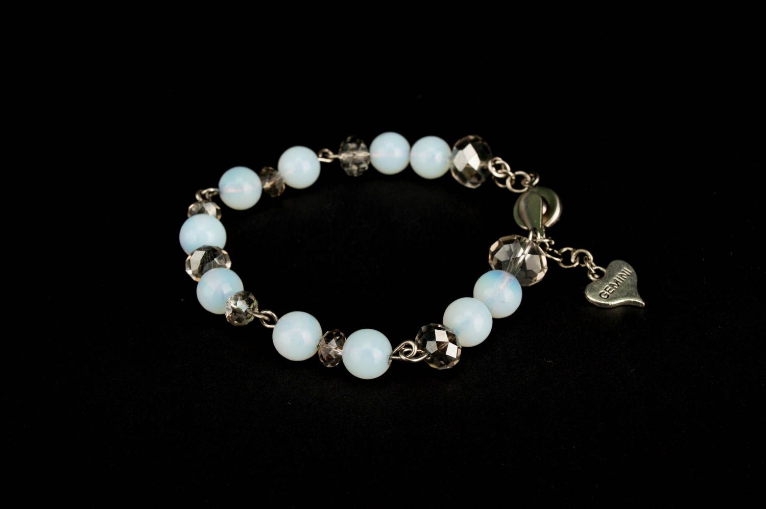 Transparent beads adjustable bracelet with heart shape charm for women photo 4
