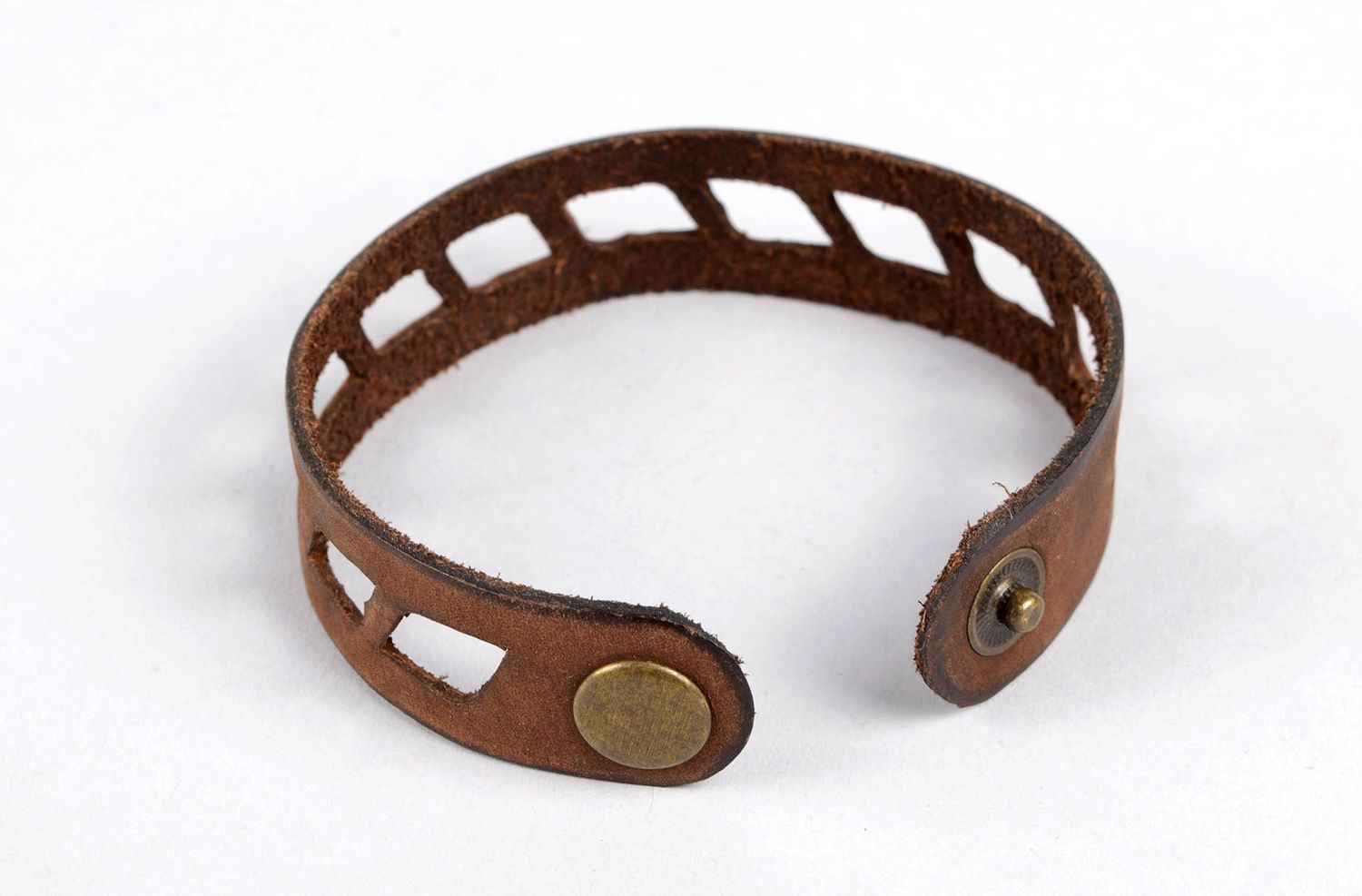 Pulsera de cuero hecha a mano regalo original brazalete artesanal color marrón foto 4
