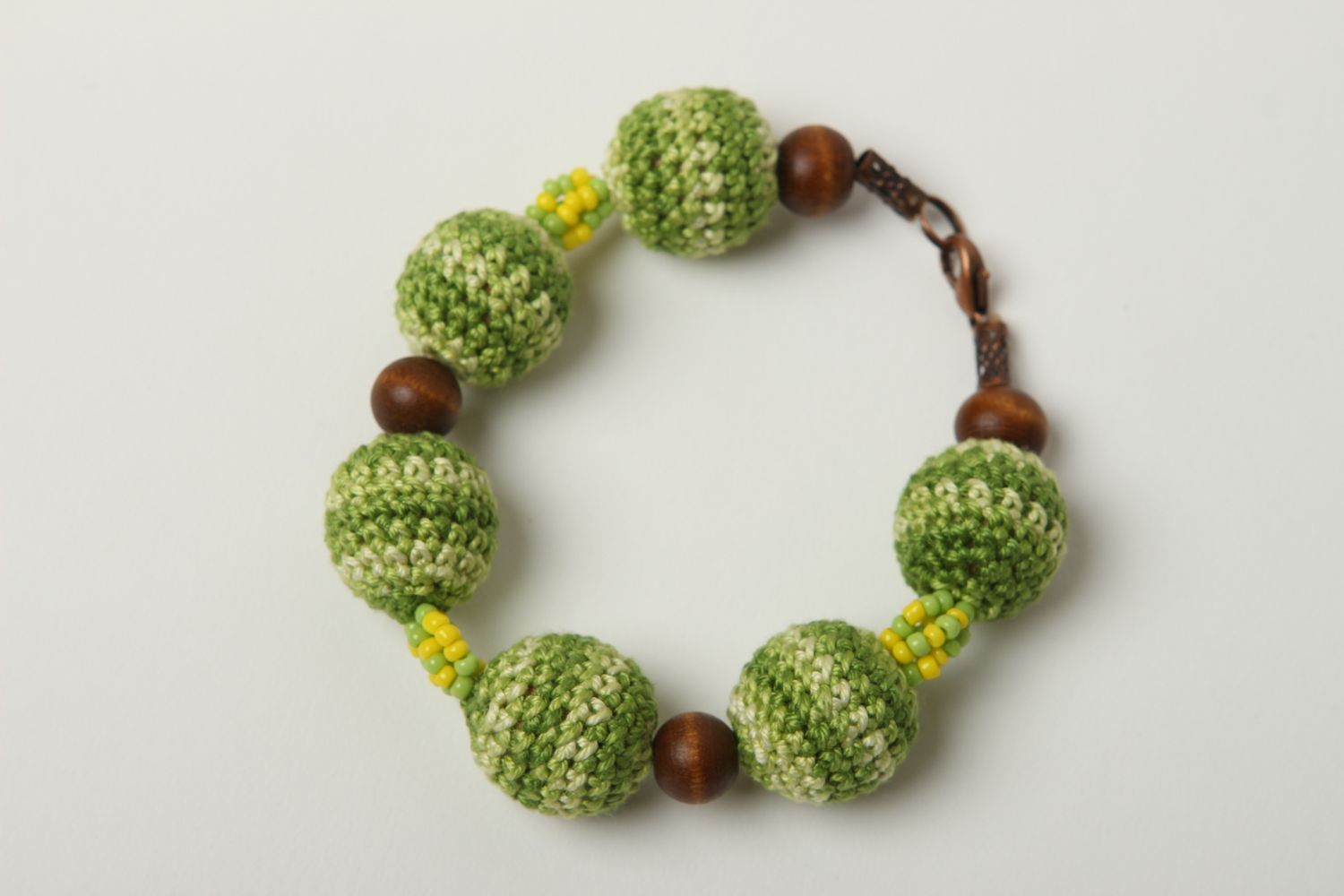 Bracelet boules Bijou fait main vert design original fils bois Cadeau femme photo 2