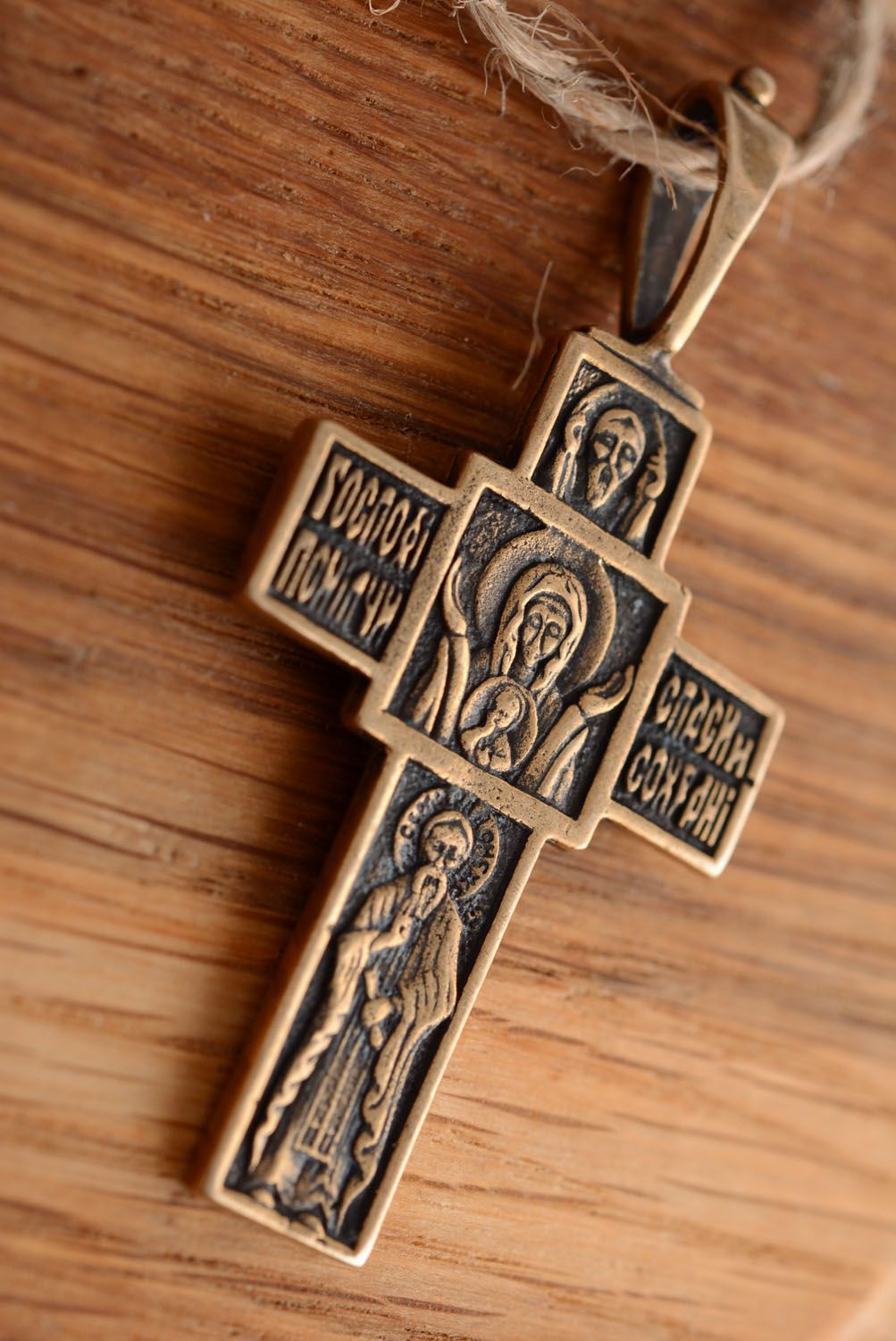 Нательный крест из бронзы  фото 1
