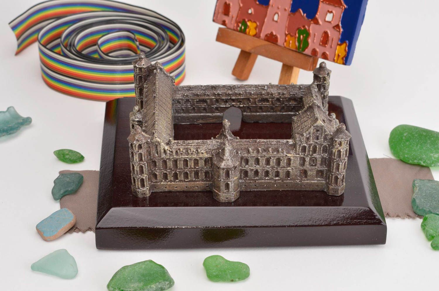Tisch Deko handgemachtes Geschenk Miniatur Figur Dekor Artikel Schloss originell foto 1