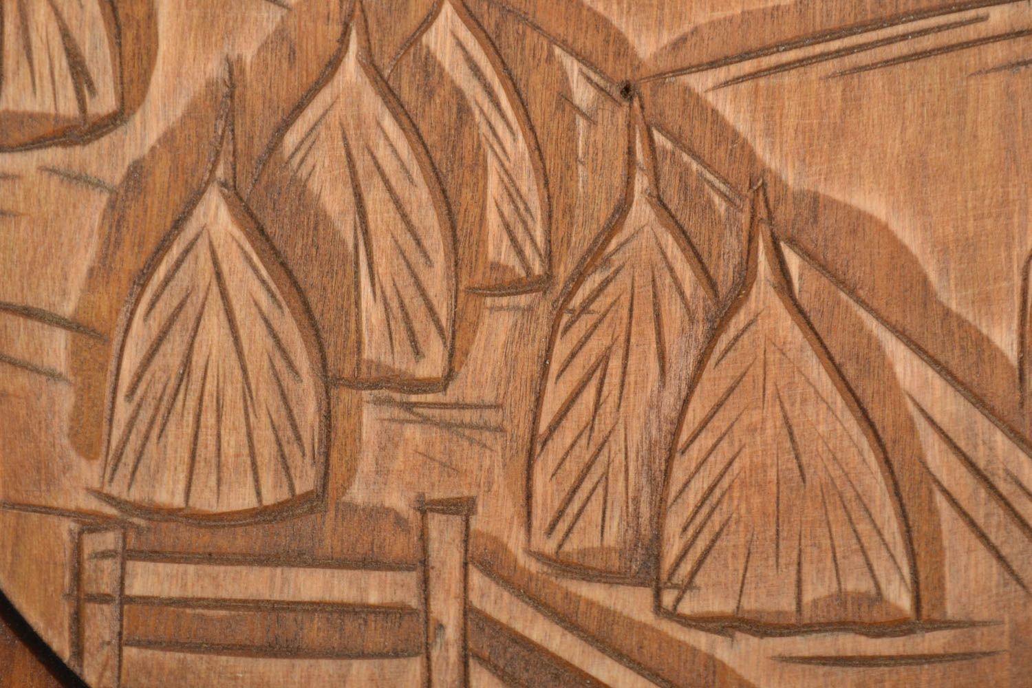 Handmade Holz Wandteller geschnitzt Haus Deko originell künstlerisch Küchen Deko foto 2