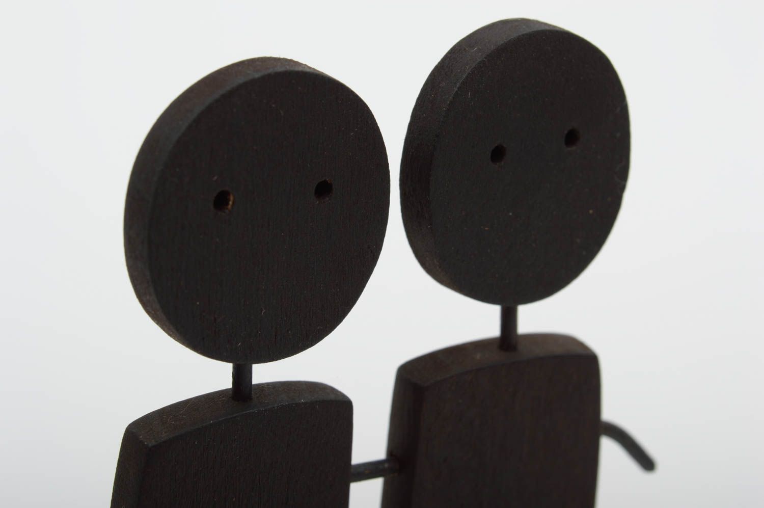 Figurine design fait main Statuette déco Cadeau original noire souvenir en bois photo 5