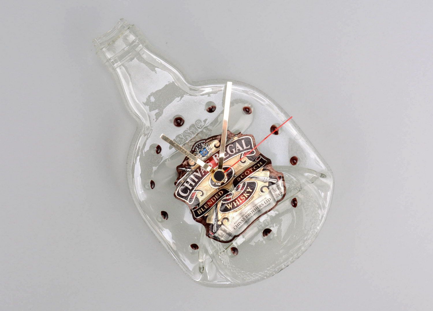Handgemachte Uhr aus Flasche Chivas foto 4