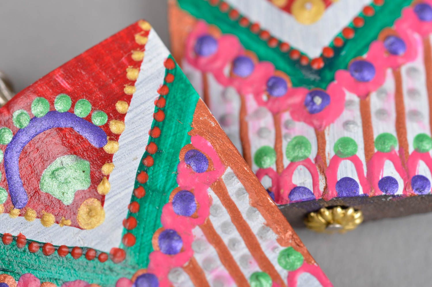 Boucles d'oreilles multicolores Bijou fait main en bois Accessoire femme photo 5