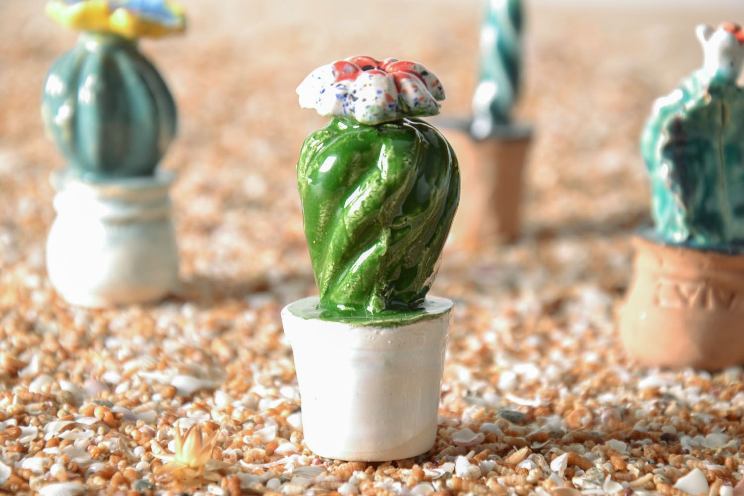 Statuette décorative Cactus en fleurs faite main photo 1