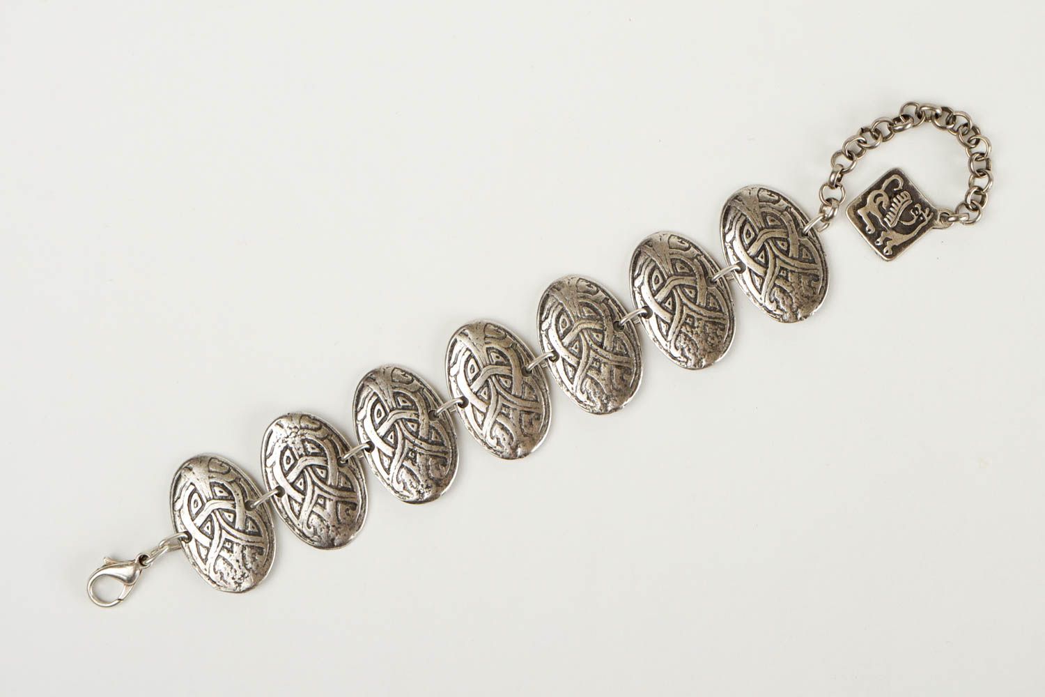 Металлический браслет украшение ручной работы украшение из металла широкое фото 3