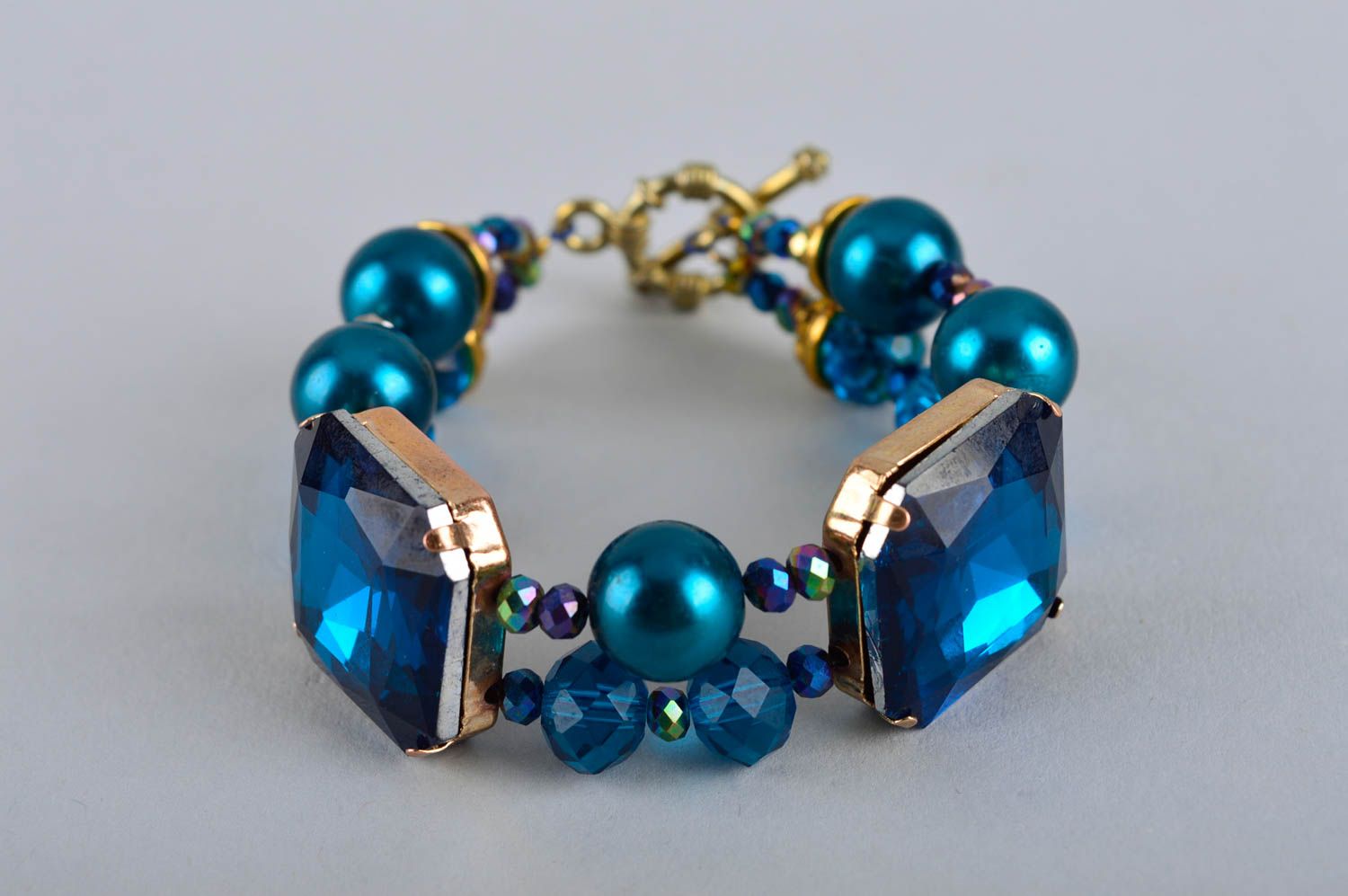 Bracelet bleu Bijou fait main large fausses perles cristaux strass Cadeau femme photo 2