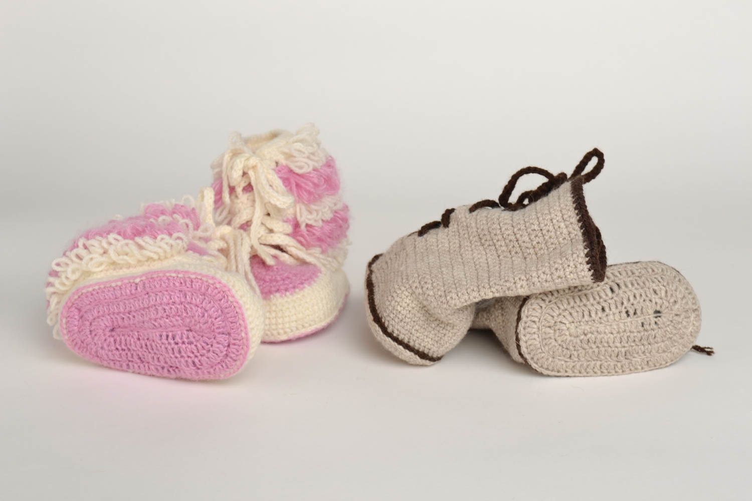 Warme Hausschuhe handmade Gehäkelte Babyschuhe Geschenke für Kleinkinder 2 Paar foto 4
