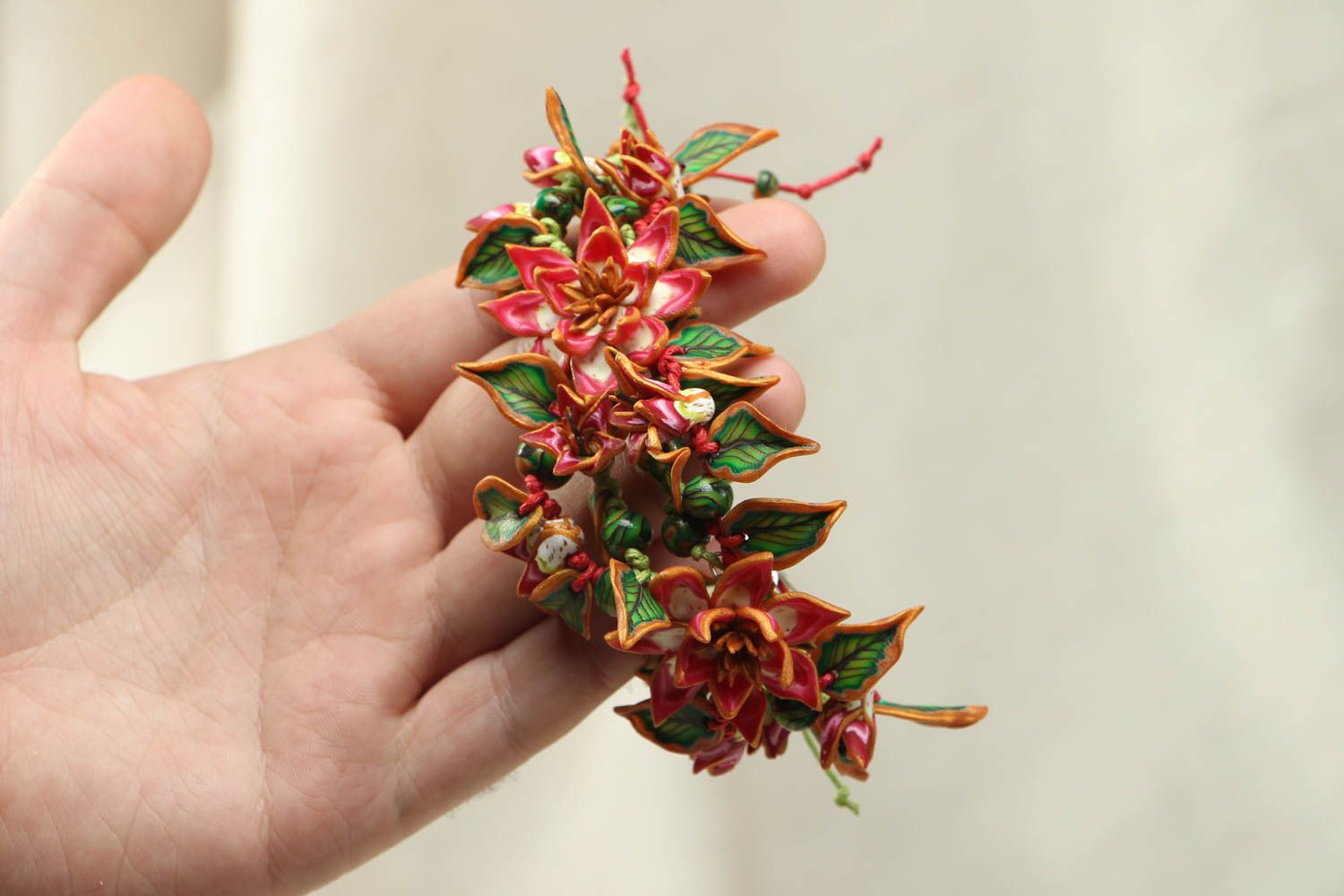 Buntes Armband mit Blumen foto 5