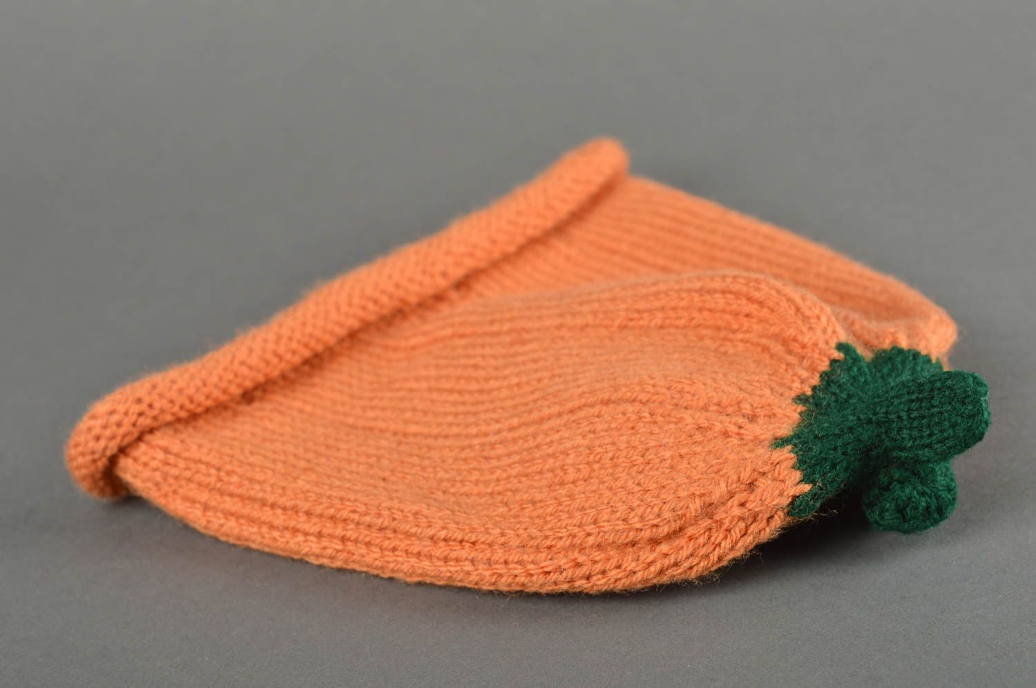 Bonnet au crochet fait main Chapeau tricot citrouille design Vêtement enfant photo 5