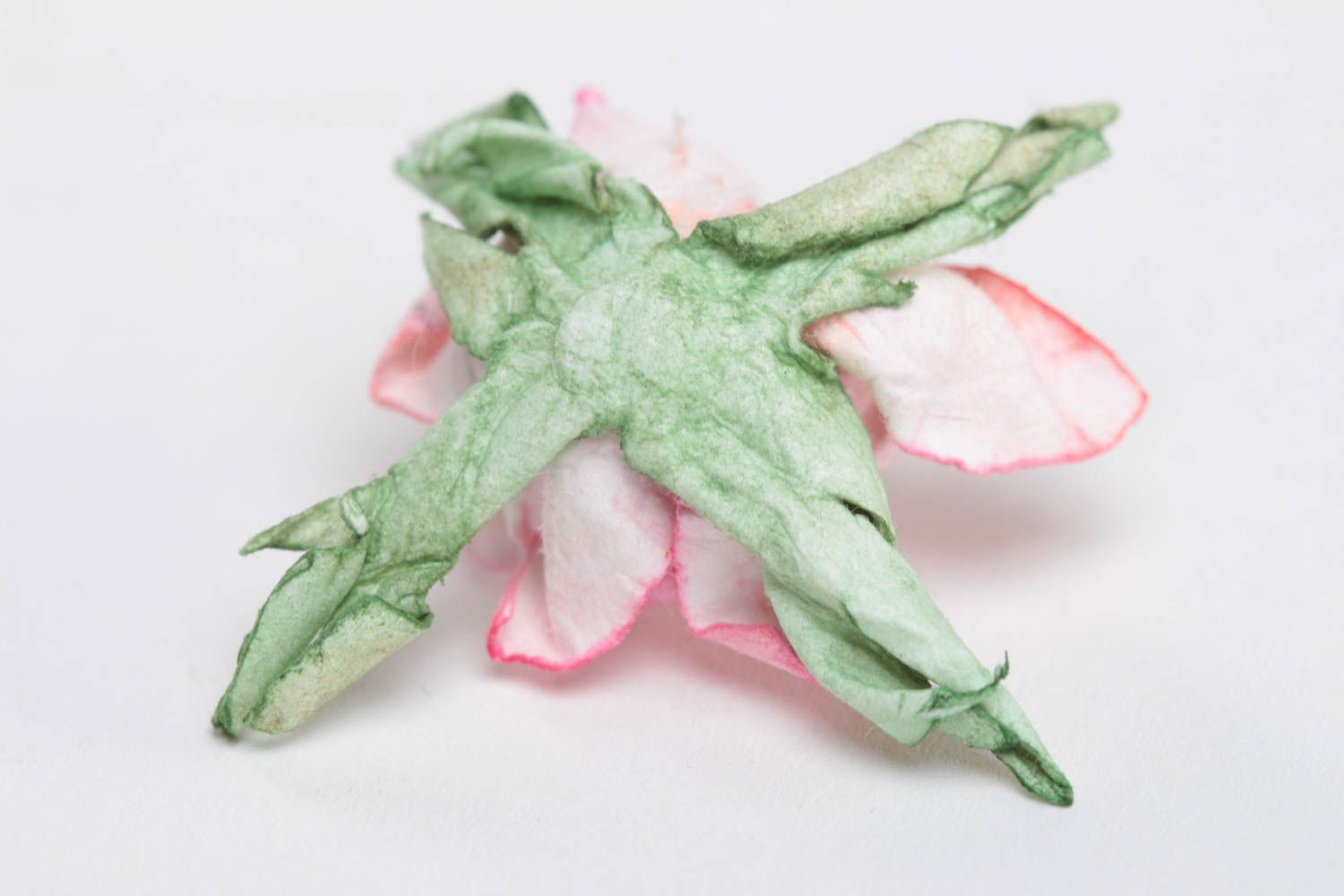 Fleur de rose artificielle en papier peinte à l'aquarelle faite main pour scrap photo 4
