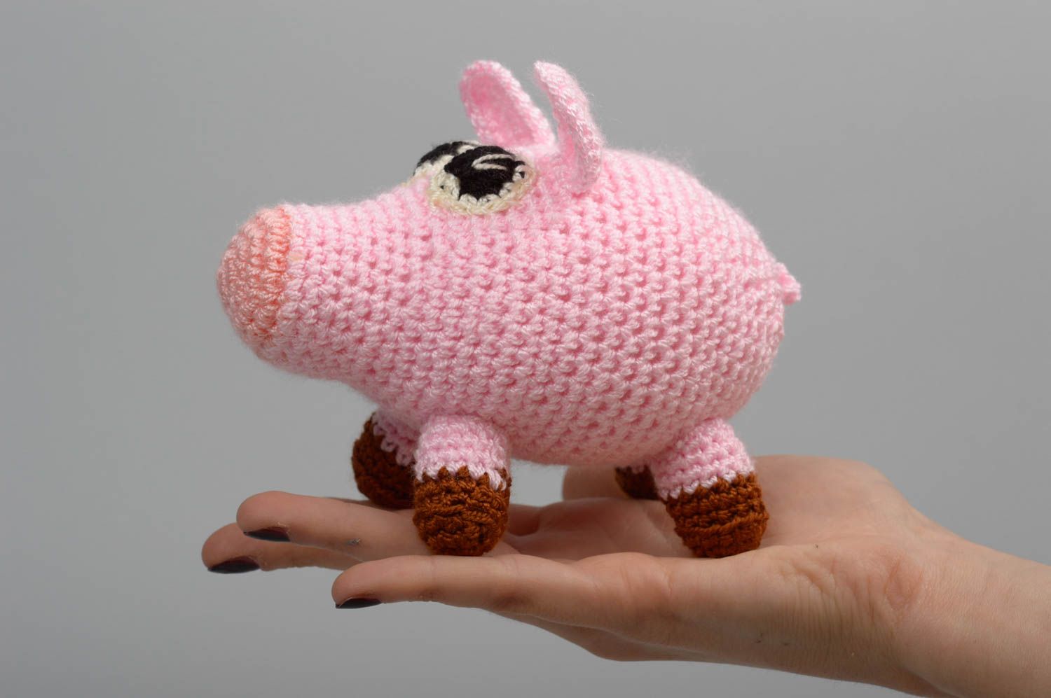 Jouet cochon Peluche faite main tricotée rose au crochet Cadeau enfant photo 5