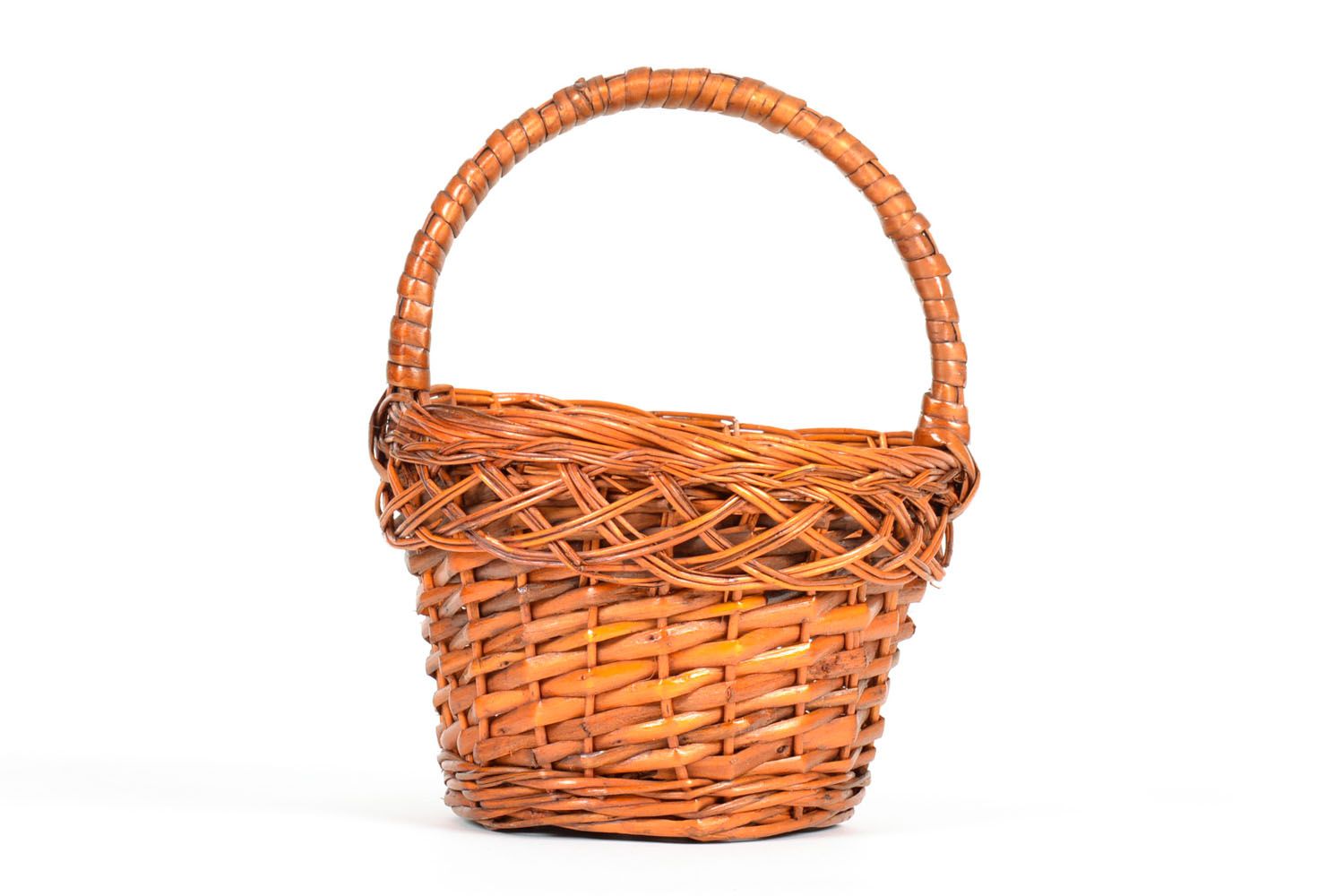 Woven basket with handle photo 2
