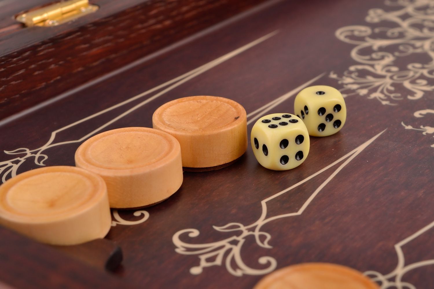 Backgammon en bois fait à main photo 5