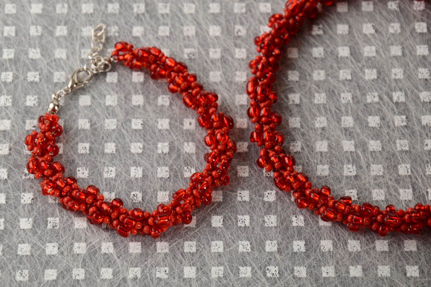 Handmade Schmuck Set aus Glasperlen Collier Halskette Litze Damen Armband  rot foto 1