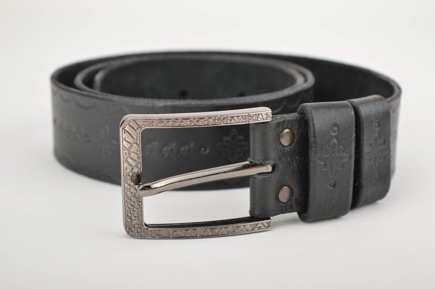 Cinturón de cuero hecho a mano regalo para hombres accesorio de moda para hombre foto 1