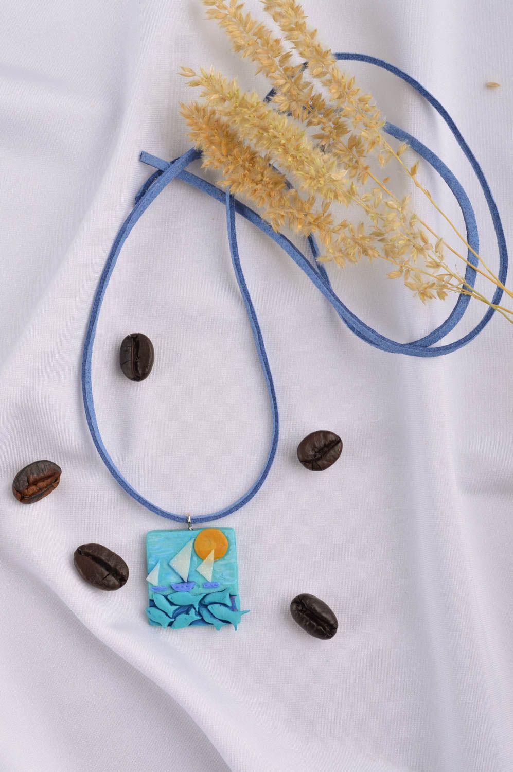Кулон из полимерной глины украшение ручной работы женская подвеска на шею Море фото 1