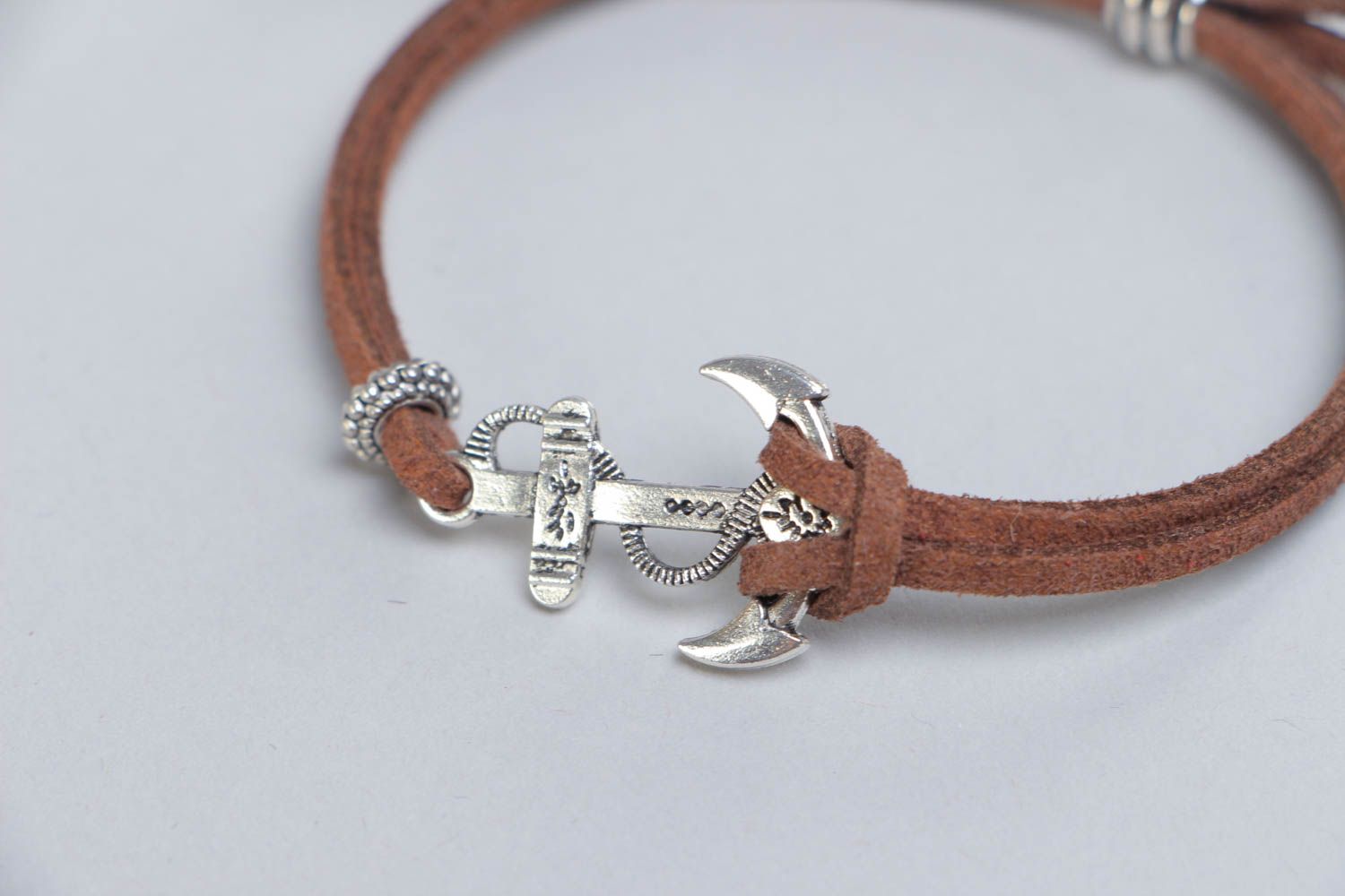 Handmade brown artificial suede cord bracelet with anchor charm photo 4