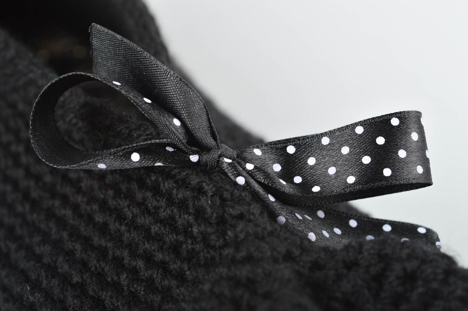 Pantoufles tricot Chaussons fait main Accessoire femme crochet ballerines noires photo 5