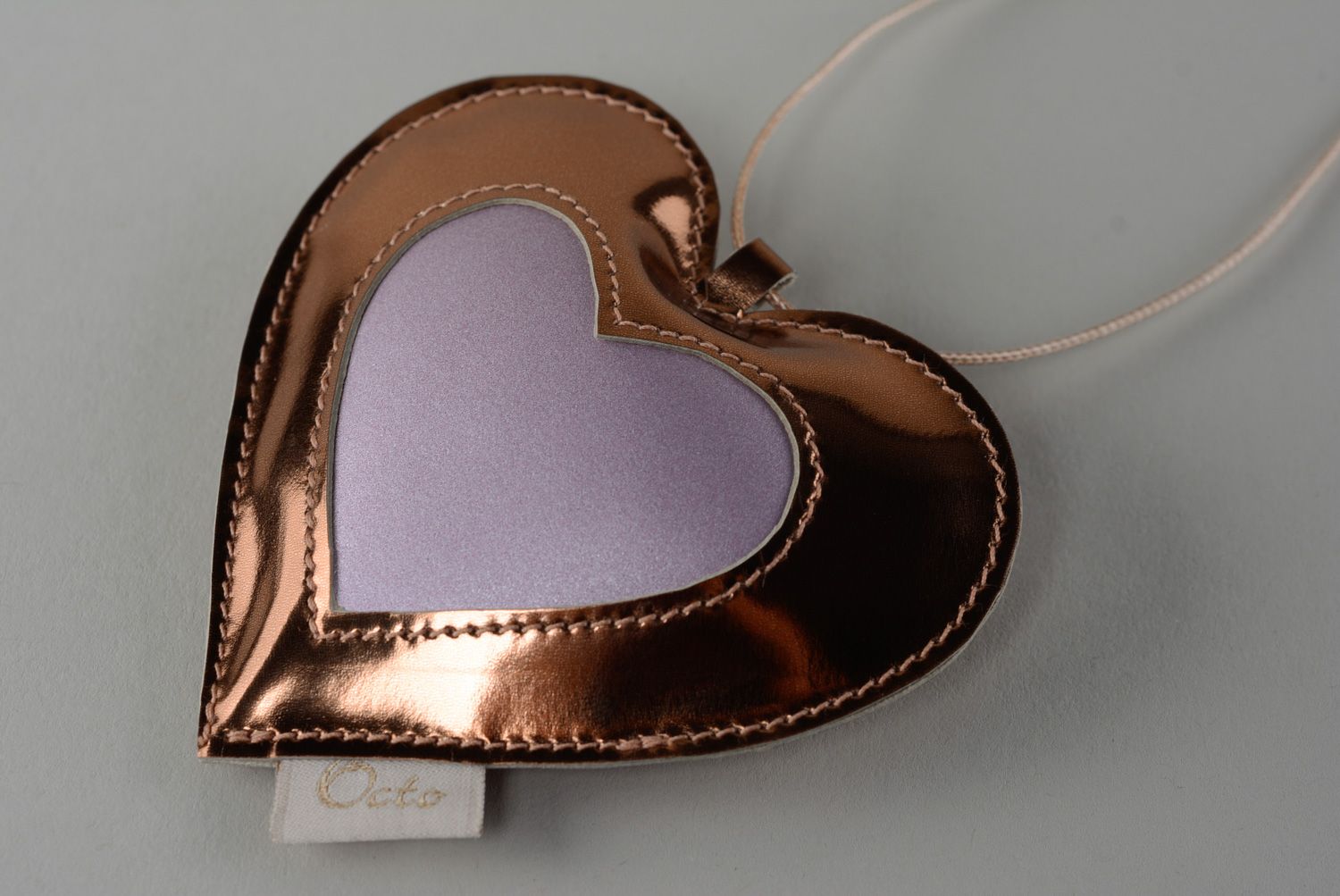 Handmade two-colored leather heart-shaped charm for women's handbags  photo 3