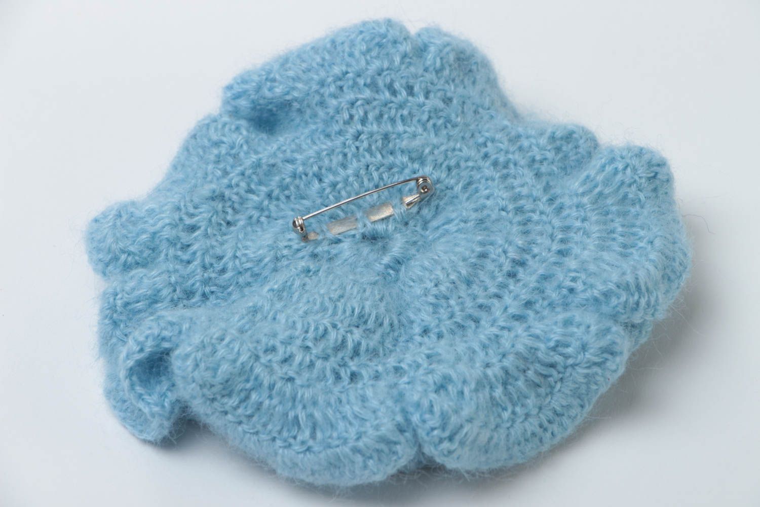 Broche hecho a mano tejido a crochet accesorio de moda regalo original foto 4