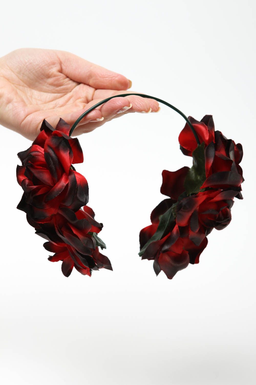 Serre-tête fleurs Bijou fait main en rouge et noir Accessoire cheveux cadeau photo 5