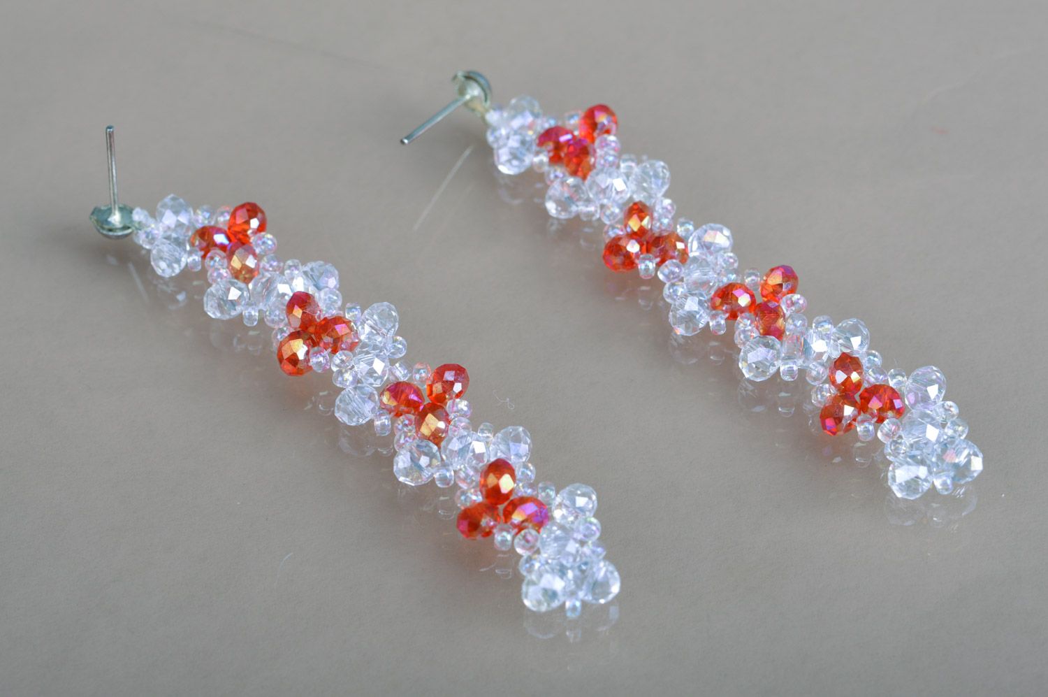 Beautiful evening handmade long crystal bead earrings of red and white colors photo 2
