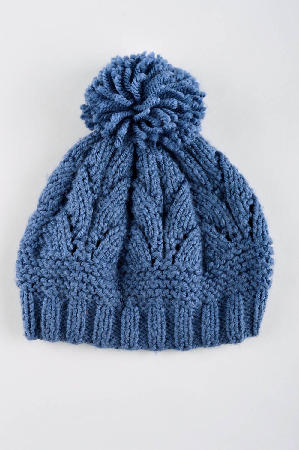 Зимняя шапка ручной работы вязаная шапочка синяя с помпоном вязаная шапка фото 5