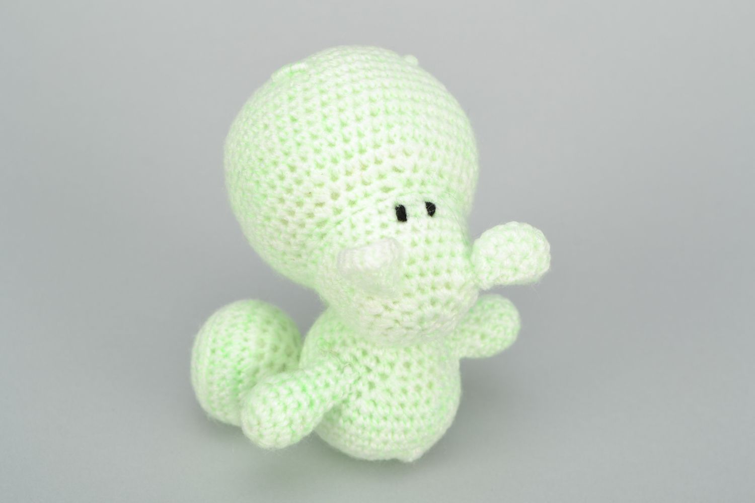 Small crochet woolen toy Hippo photo 4