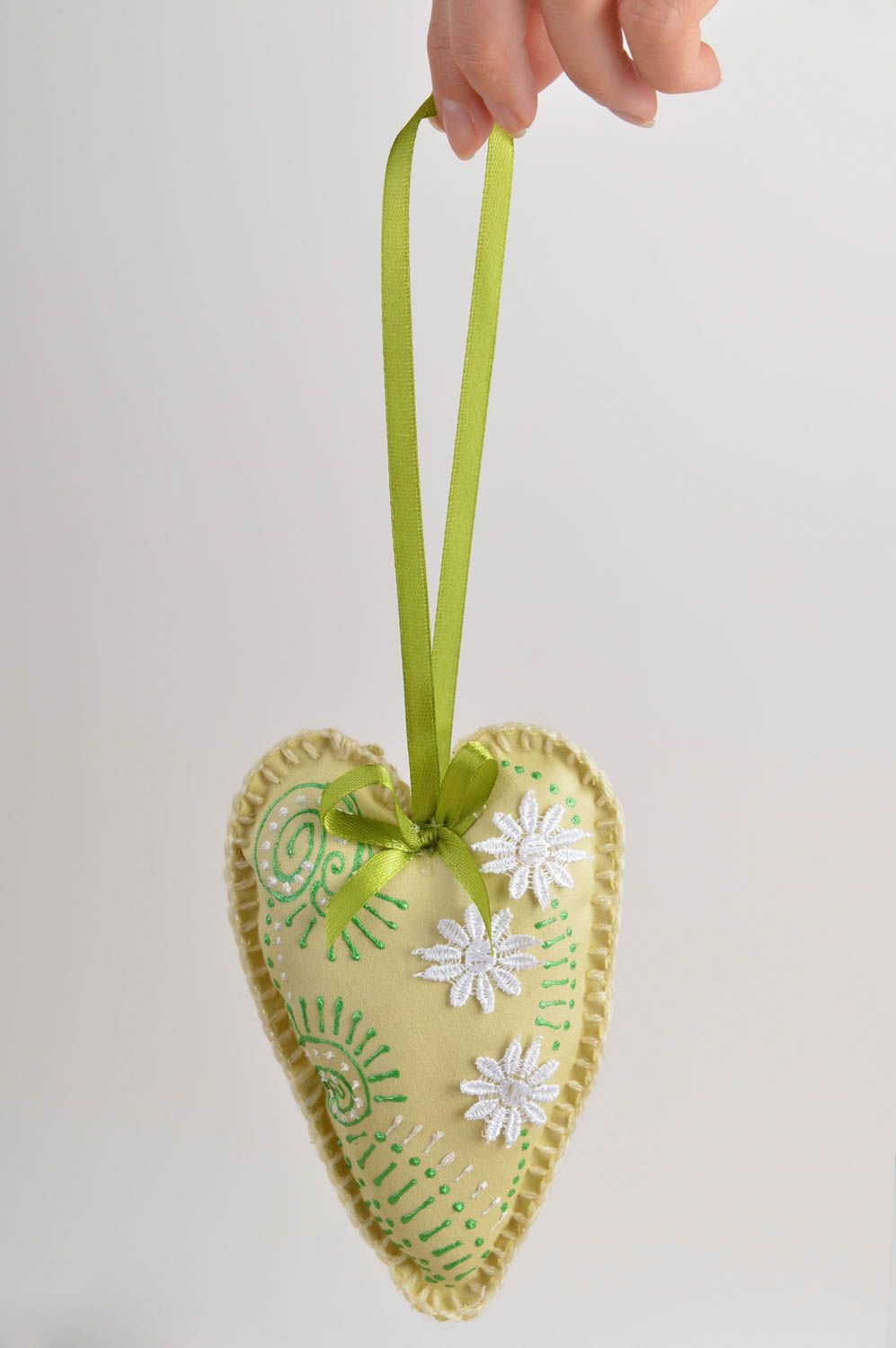 Coeur doux fait main Suspension décorative en coton couleur menthe Idée cadeau photo 2