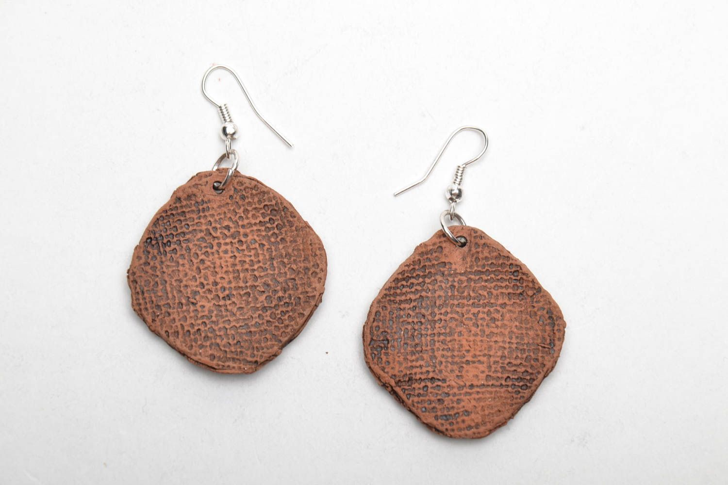 Ceramic earrings with ornament photo 5