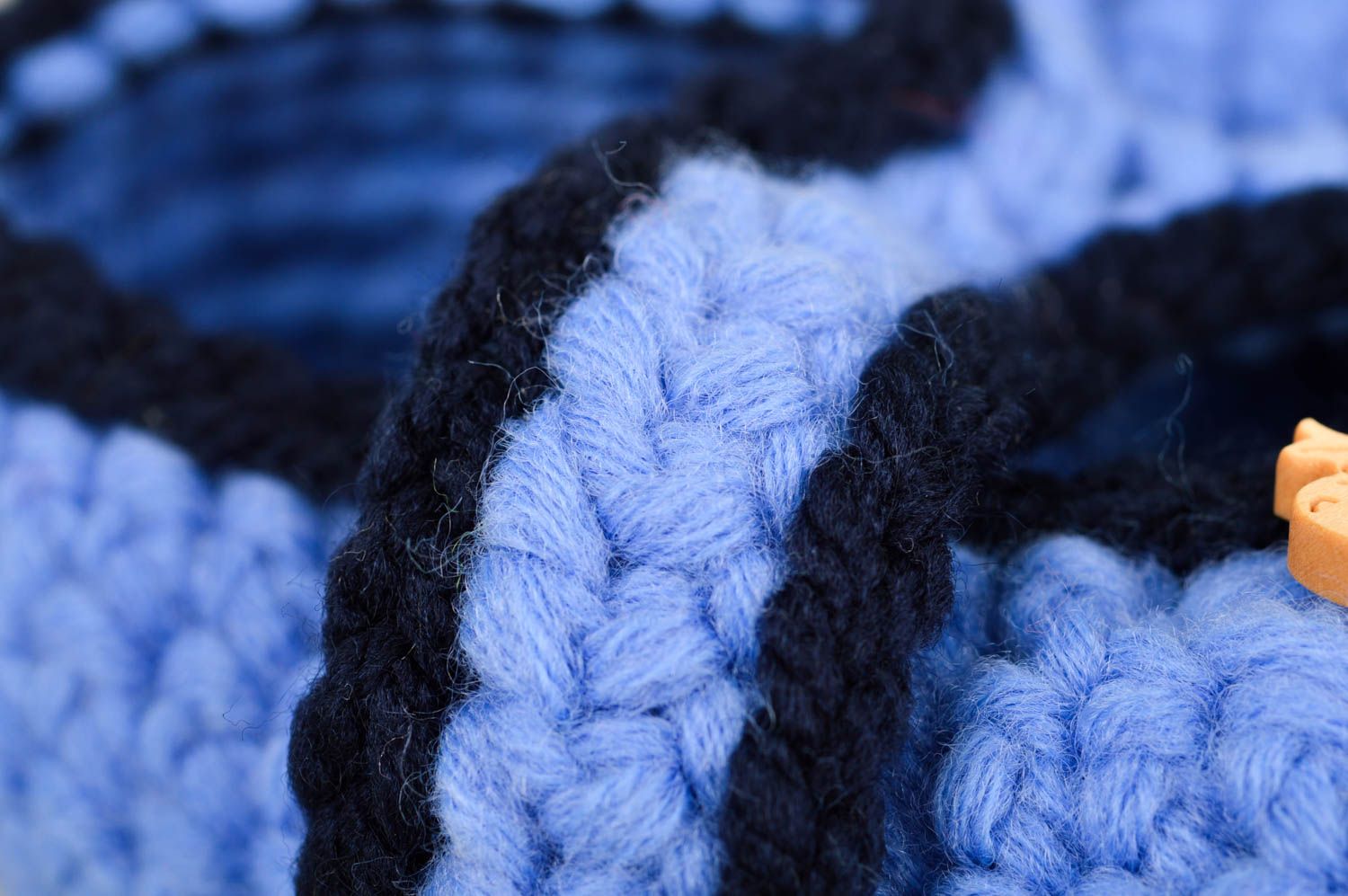Chaussons bébé fait main Pantoufles tricot bleu laine coton Vêtement garçon photo 5