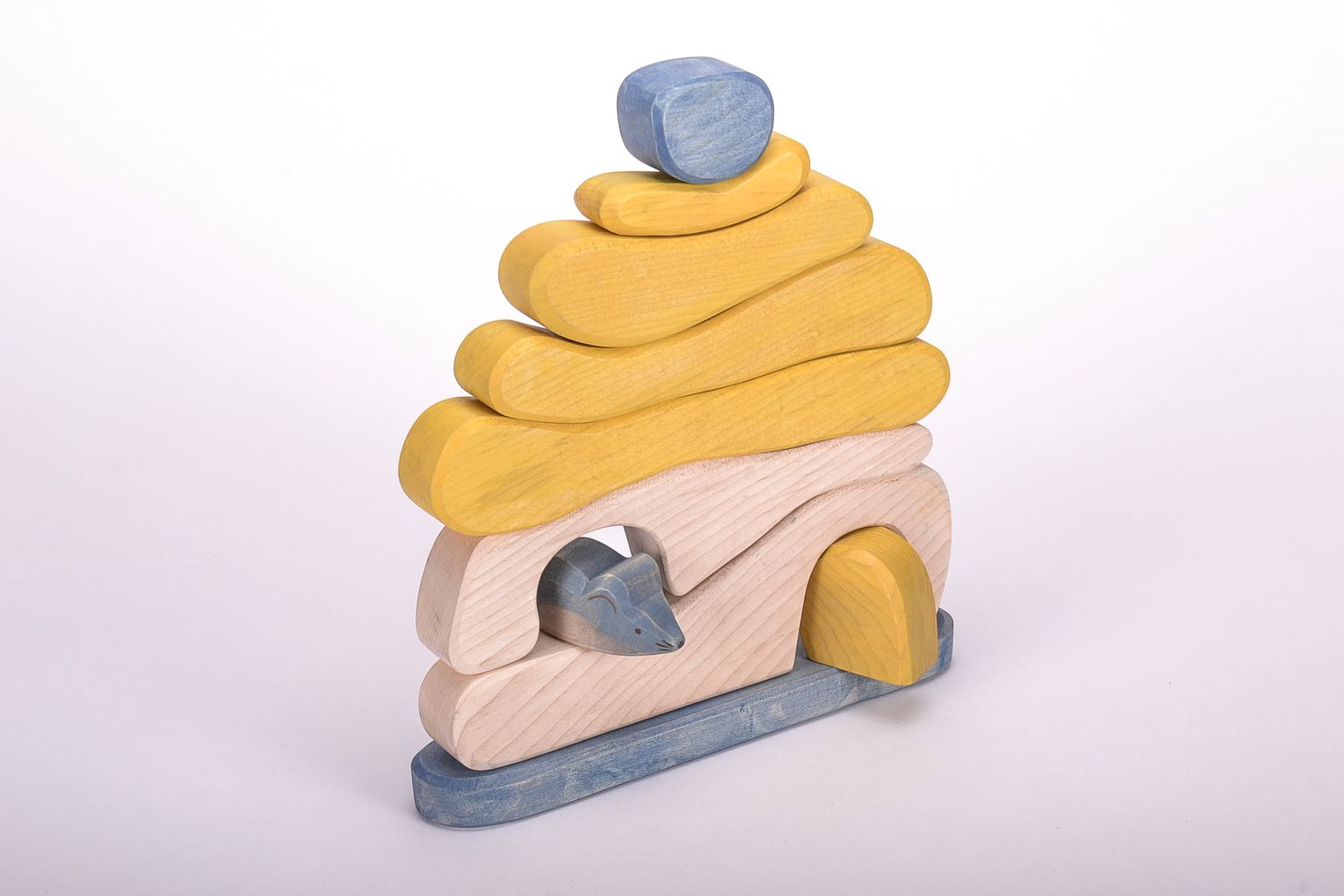 Wooden construction toy photo 3