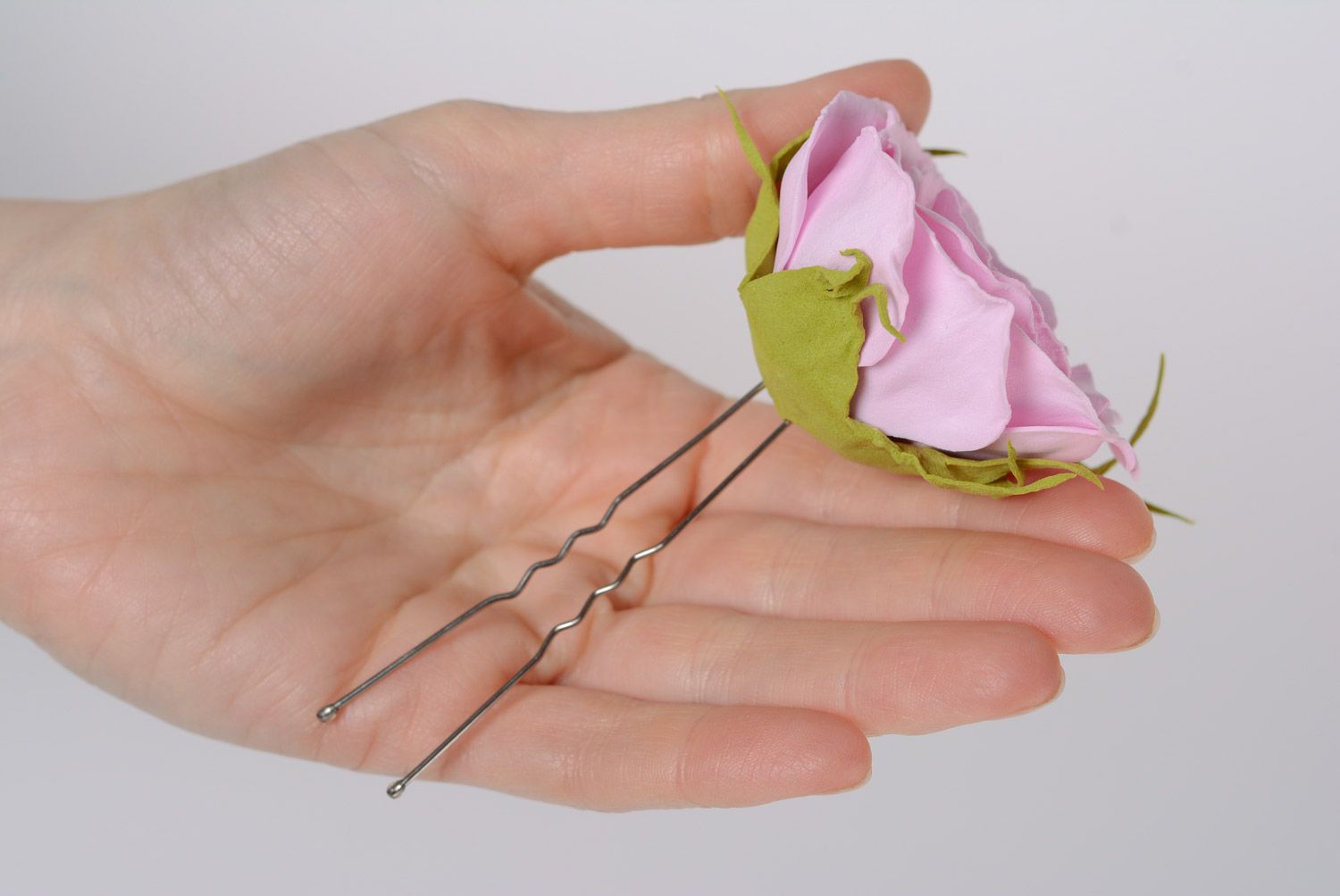 Beautiful women's handmade plastic suede flower hairpin Gentle rose photo 4
