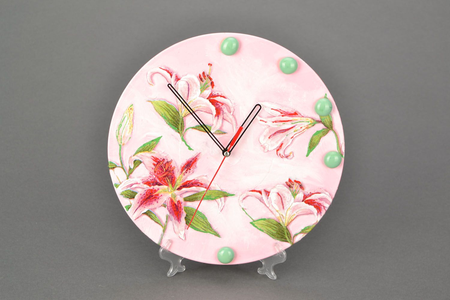 Wall clock with decoupage Lily photo 1
