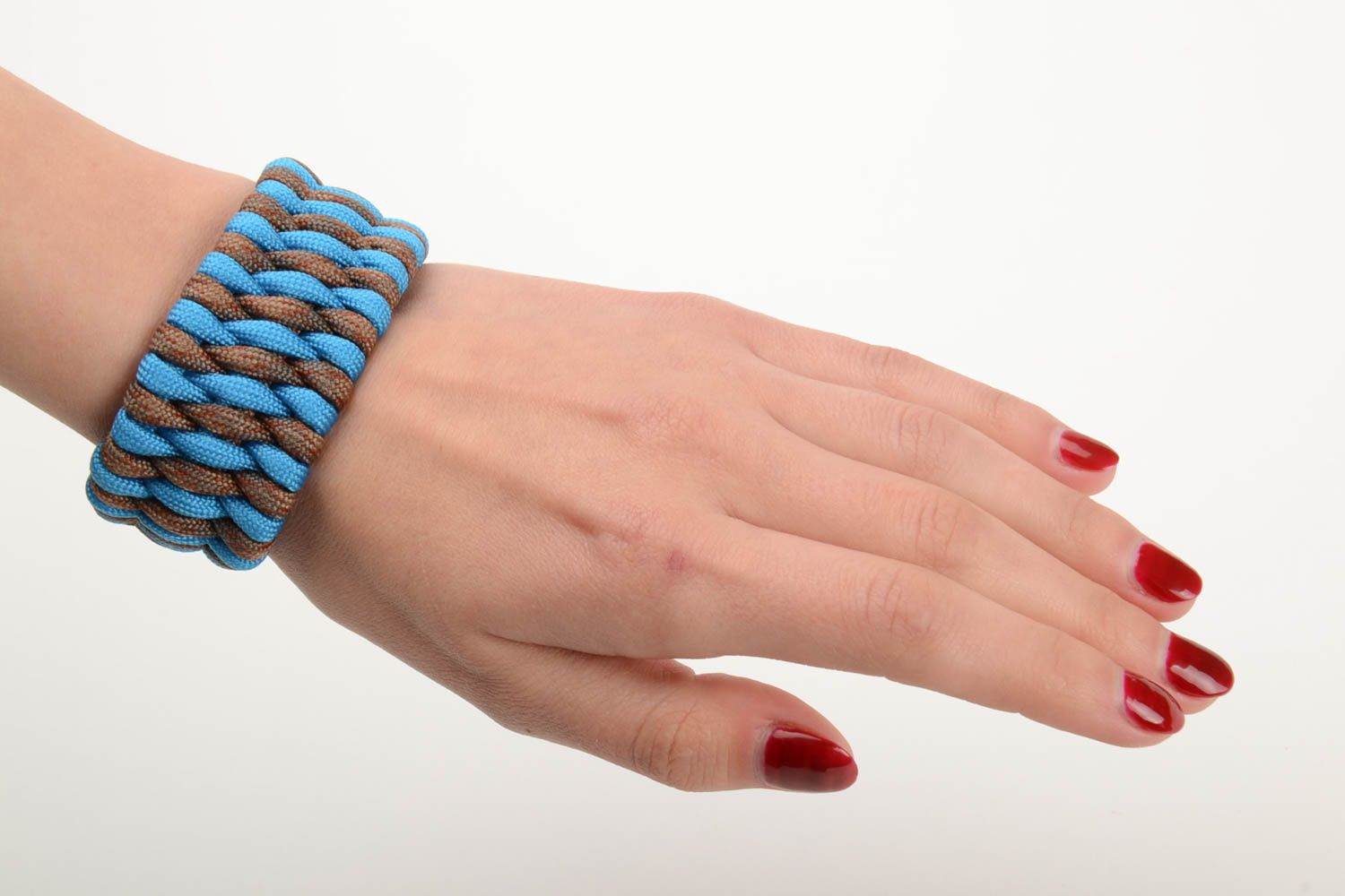 Handgemachtes blau graues Armband aus Paracord Seil mit Schließe ungewöhnlich foto 5