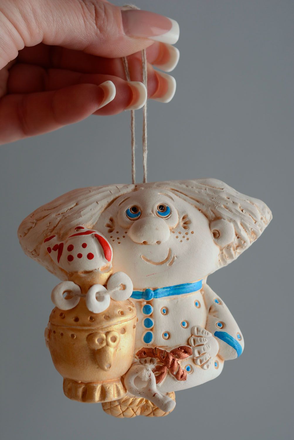 Painted clay bell Brownie photo 5