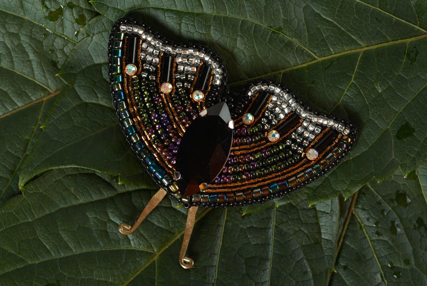 Broche insecte Bijou perles de rocaille fait main Accessoire femme Papillon photo 1