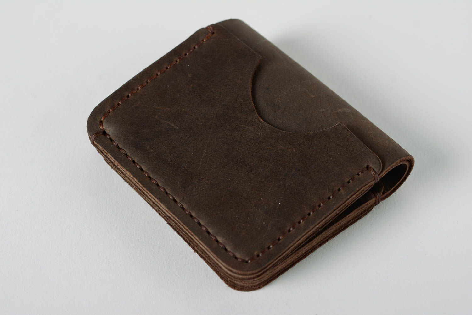 Handmade small designer genuine leather wallet of dark brown color for men photo 2