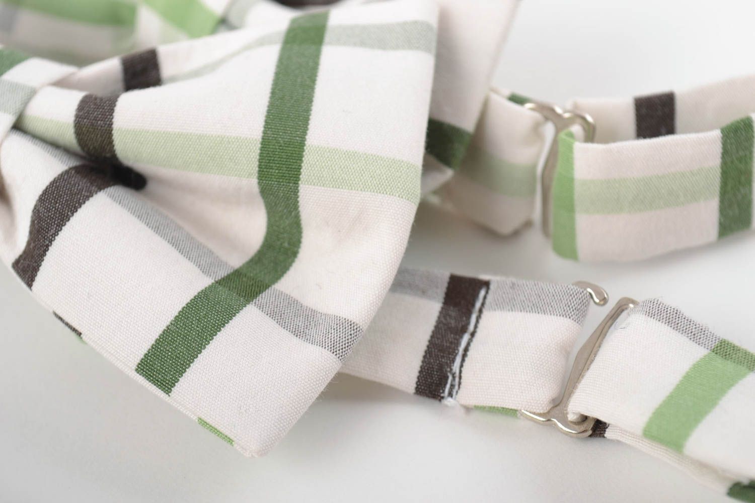 Набор текстильных галстуков-бабочек ручной работы для папы и сына 2 штуки фото 2