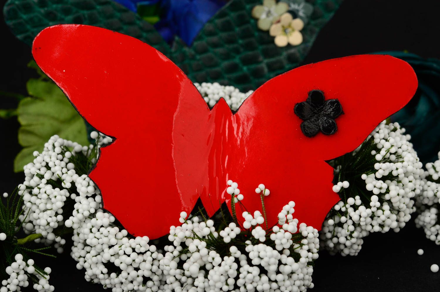 Broche faite main Bijou en cuir naturel papillon rouge Cadeau pour femme photo 1