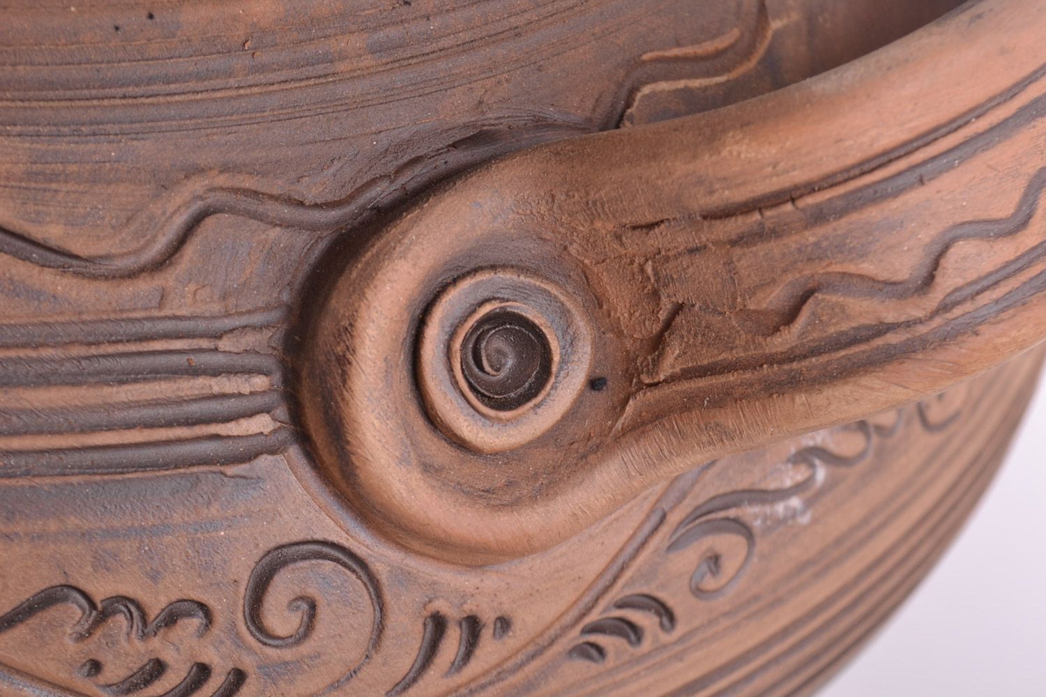 Großer handmade Keramik Topf mit Deckel Handarbeit 4 l in Braun für Backen  foto 4