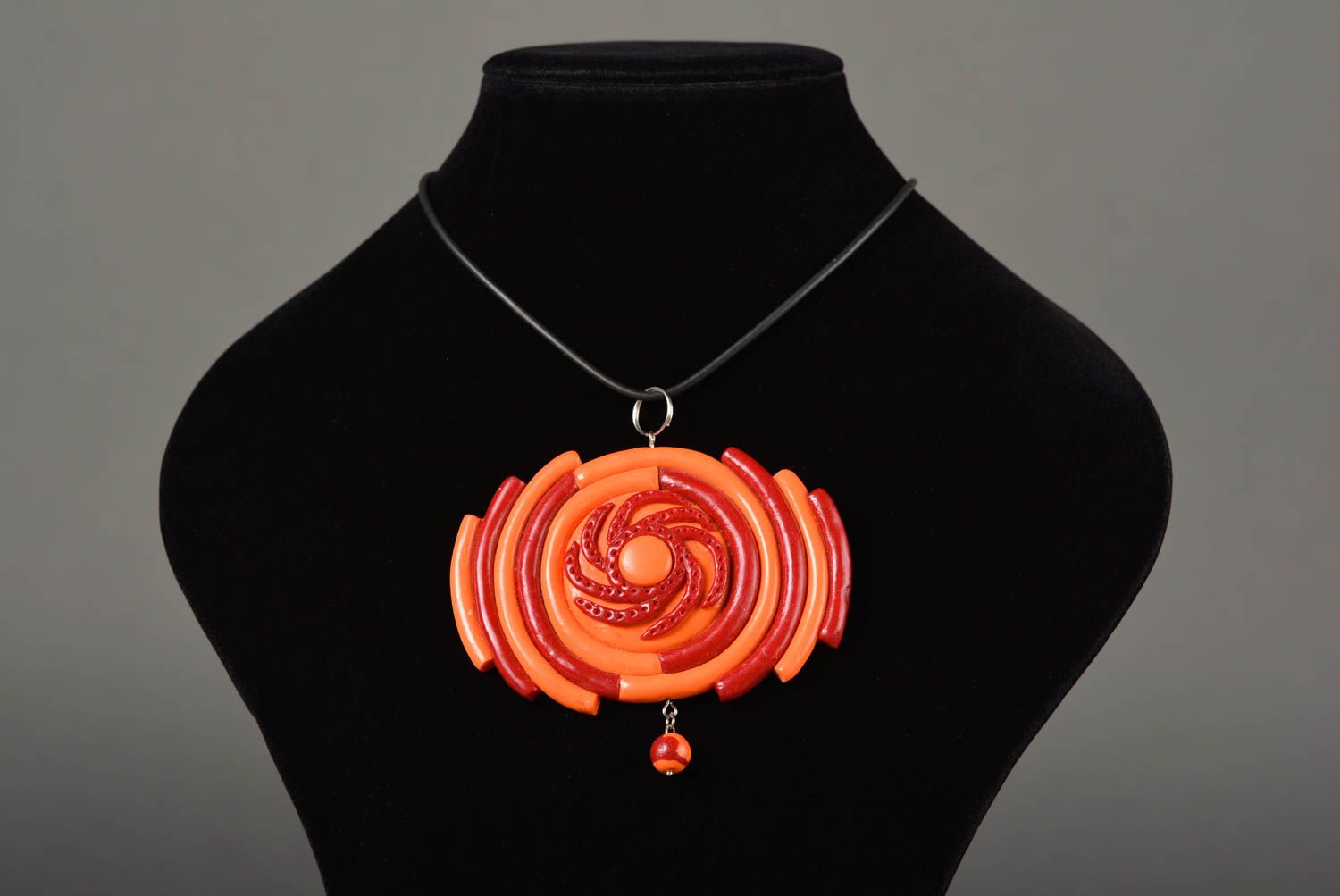 Beautiful handmade plastic pendant neck pendant design cool jewelry gift ideas photo 2