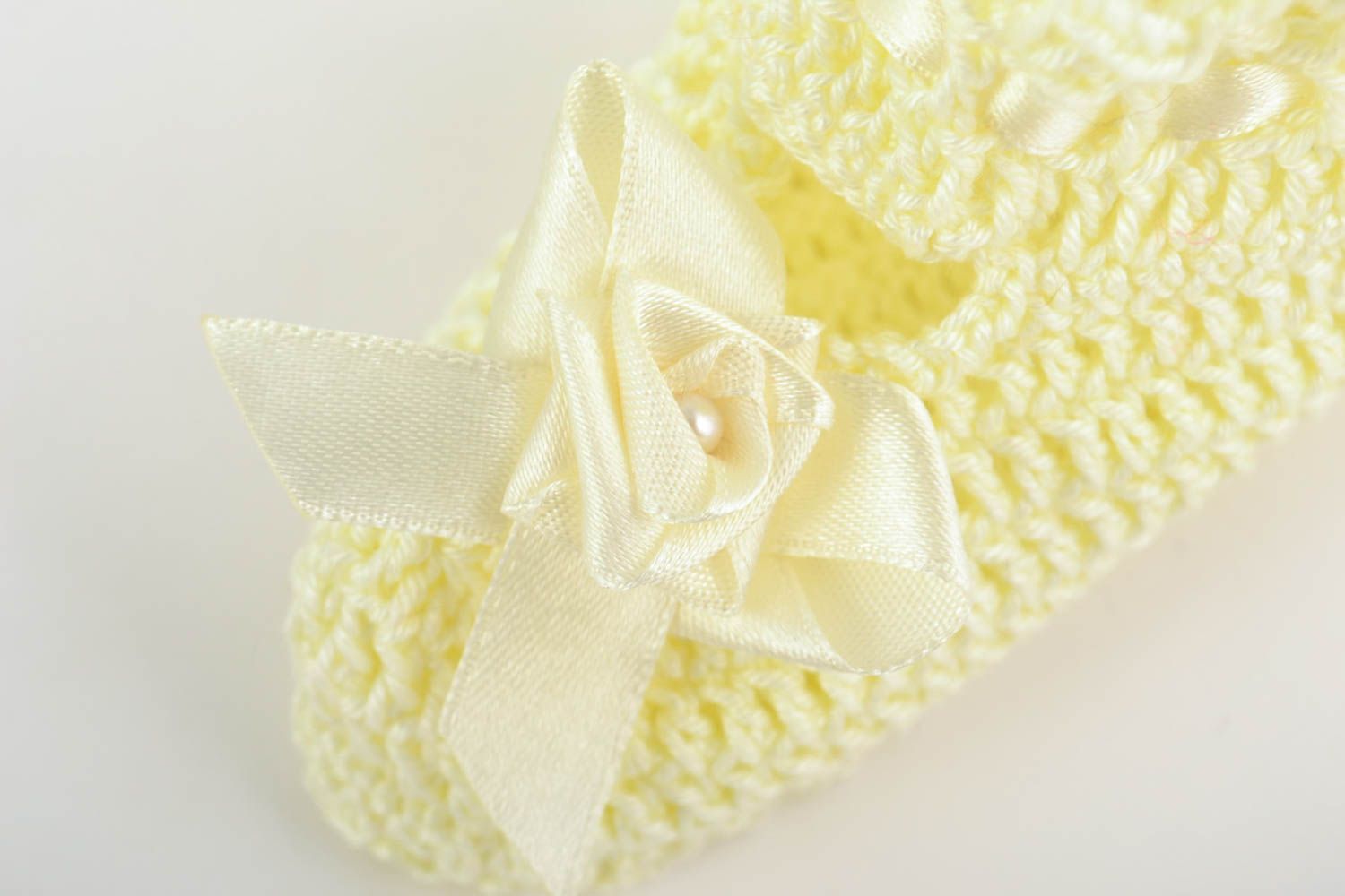 Beautiful handmade crocheted booties for baby girl with  satin ribbons photo 4
