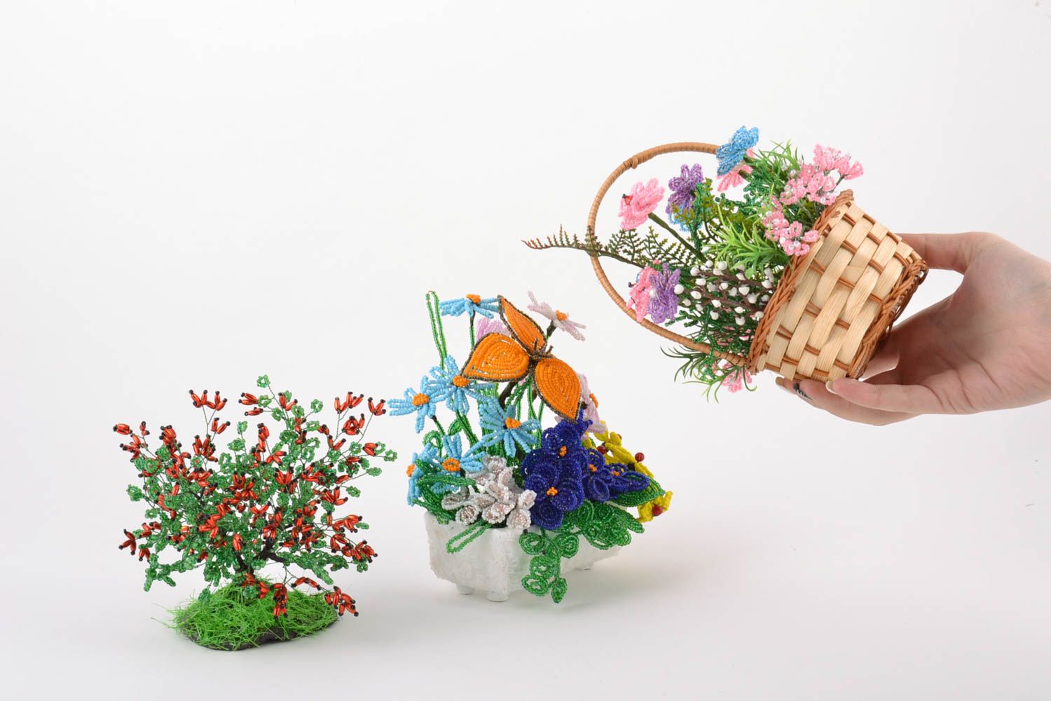 Conjunto de flores de abalorios bonitas delicadas de 3 piezas artesanales foto 5