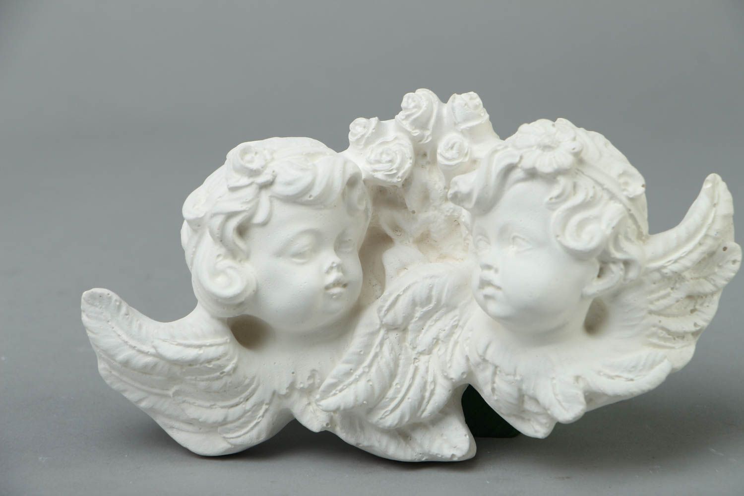 Plaster miniature Angels photo 1