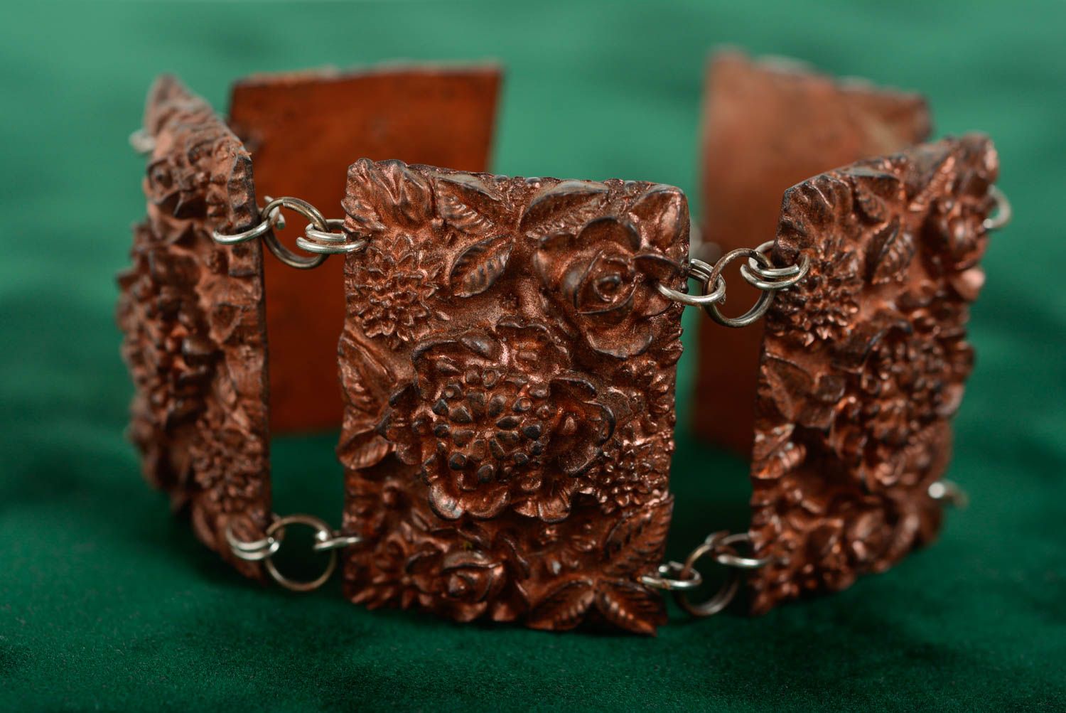 Handgemachtes massives Armband aus Polymerton stilvoll breit in Braun für Damen foto 5